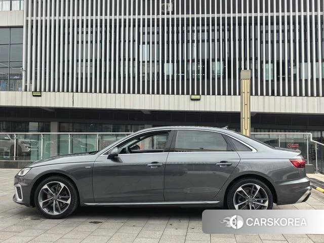 Audi A4L id 4290102 из Китая 13