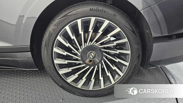 Hyundai Grandeur Hybrid (GN7) id 4715656 из Кореи 13