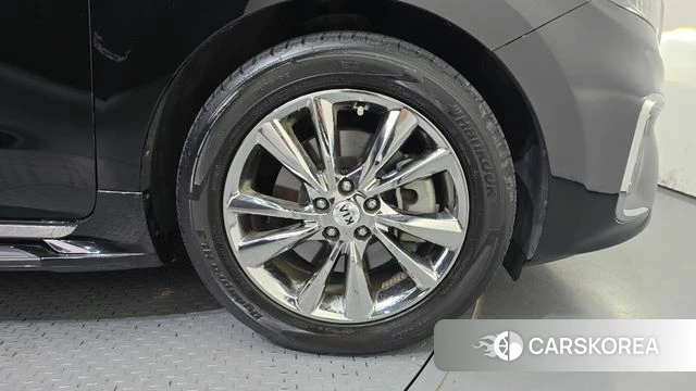 Kia The New Carnival id 4647757 из Кореи 13