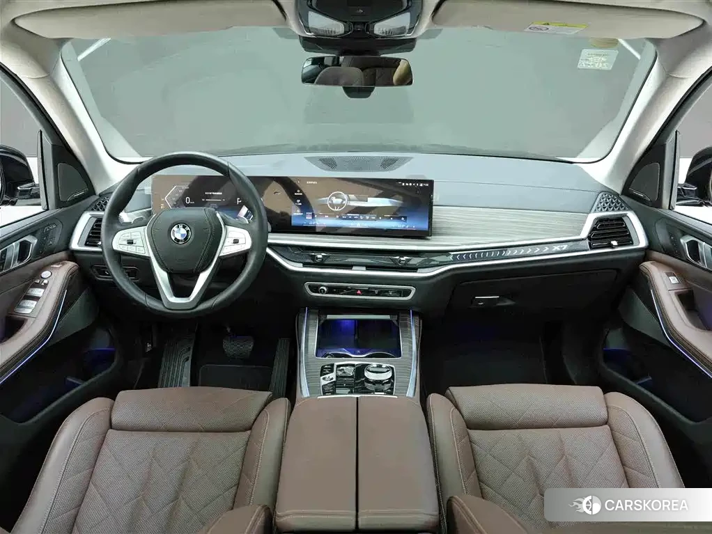 BMW X7 id 4553945 из Китая 13