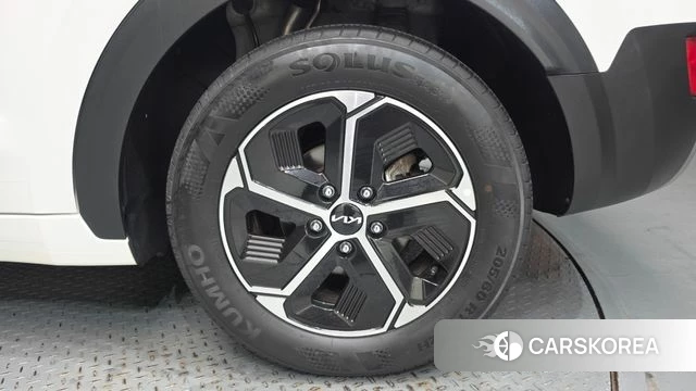Kia Di Ol Nu Niro id 4744651 из Кореи 13