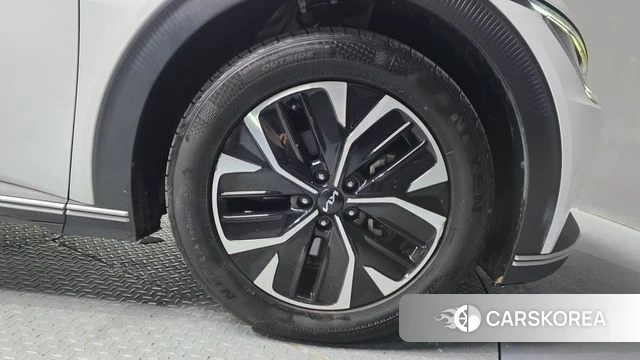 Kia EV6 id 4361143 из Кореи 13