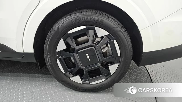 Kia The New Carnival 4th Generation id 4488250 из Кореи 13