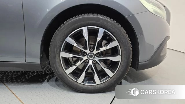 Volvo V40 Cross-Country id 4543342 из Кореи 13