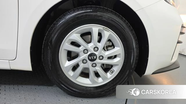 Kia Come New K3 id 4836862 из Кореи 13