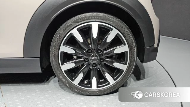 Mini Cooper S id 4444408 из Кореи 13