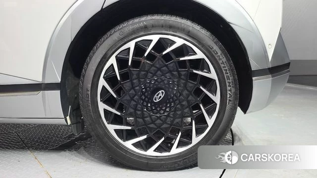 Hyundai Ionic 5 id 4541403 из Кореи 13