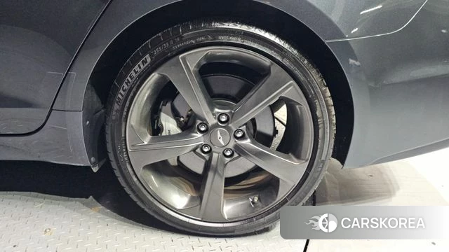 Genesis G70 id 4285733 из Кореи 13