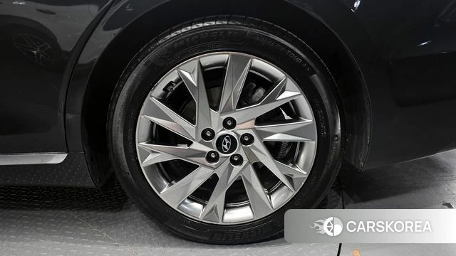 Hyundai The New Grandeur IG Hybrid id 4225143 из Кореи 13