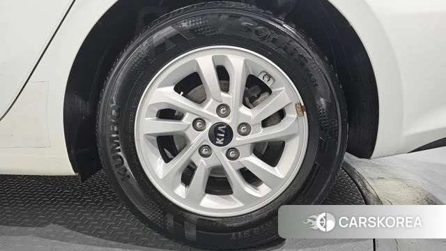 Kia Come New K3 id 4224544 из Кореи 13