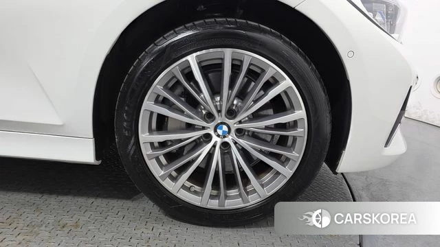 BMW 3 Series (G20) id 4283158 из Кореи 13