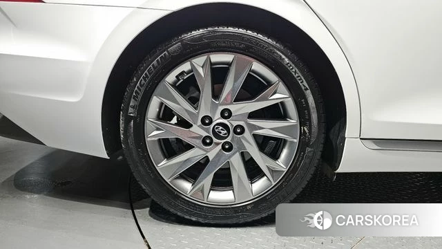 Hyundai The New Grandeur IG Hybrid id 4294347 из Кореи 13
