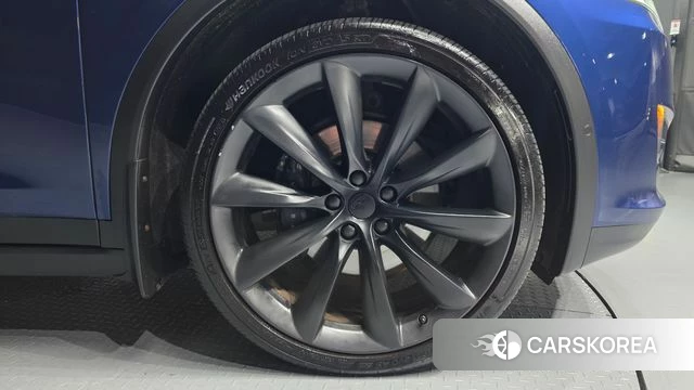 Tesla Model X id 4344766 из Кореи 13