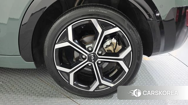 Kia Di Ol Nu Niro id 4369636 из Кореи 13