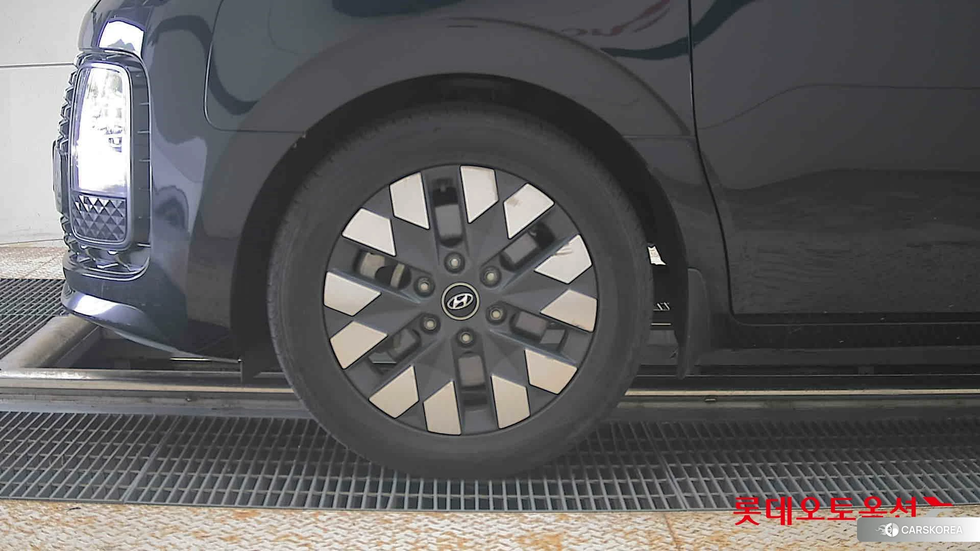 Hyundai Staria Lounge id 4664307 из Кореи 13