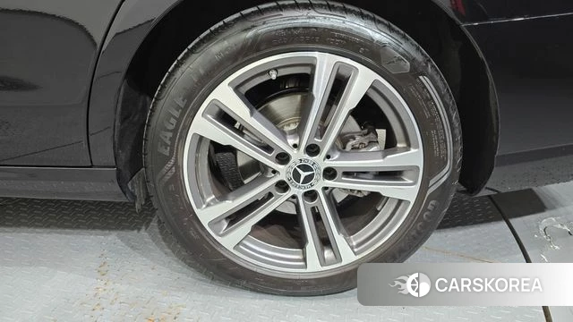 Mercedes-Benz E-Class W213 id 4739802 из Кореи 13