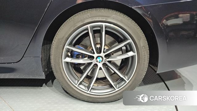 BMW 5 Series (G30) id 4423370 из Кореи 13
