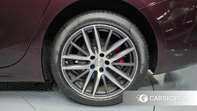 Maserati Ghibli id 4672460 из Кореи 13