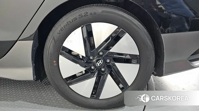 Hyundai Ionic 6 id 4400844 из Кореи 13