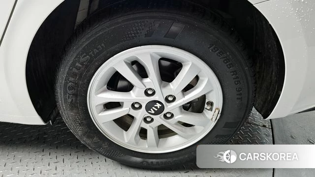 Kia Come New K3 id 4410843 из Кореи 13
