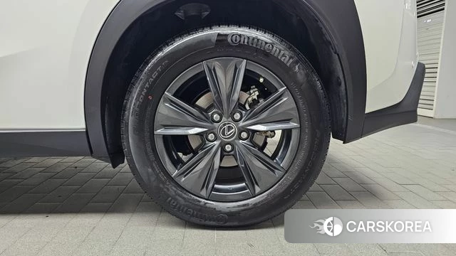 Lexus UX250h id 4645556 из Кореи 13