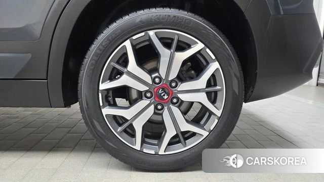 Kia Seltos id 4362956 из Кореи 13