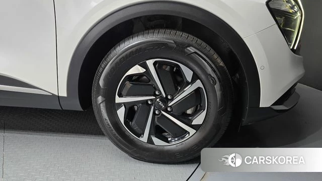 Kia Sportage 5th Generation Hybrid id 4337384 из Кореи 13