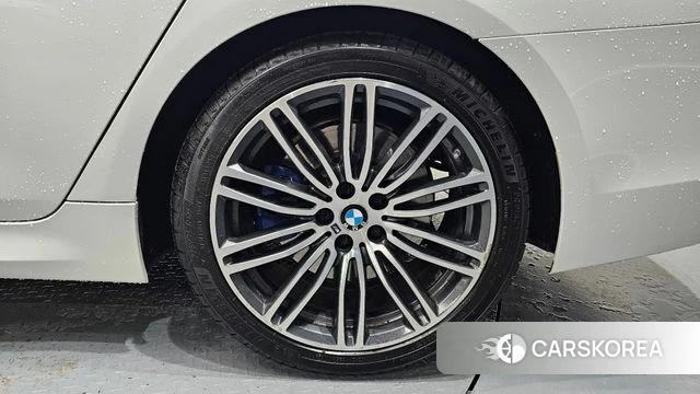 BMW 5 Series (G30) id 4551719 из Кореи 13