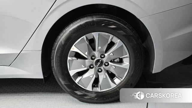 Kia The New K5 Hybrid 3rd generation id 4388120 из Кореи 13