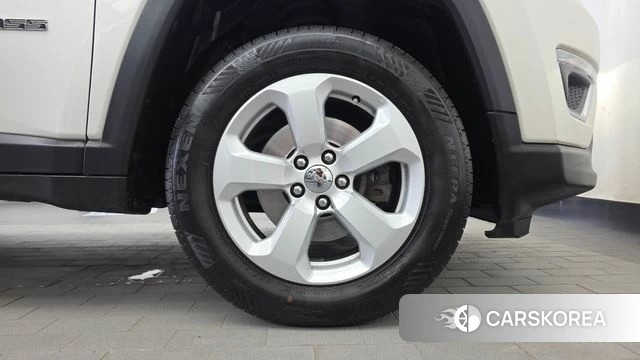 Jeep Compass 2nd Generation id 4895301 из Кореи 13