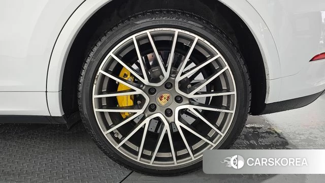 Porsche Cayenne (PO536) id 4350761 из Кореи 13