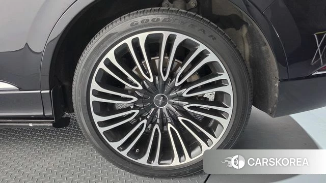Lincoln Aviator 2nd generation id 4872609 из Кореи 13