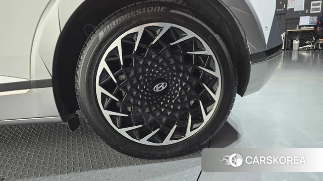 Hyundai Ionic 5 id 4506995 из Кореи 13