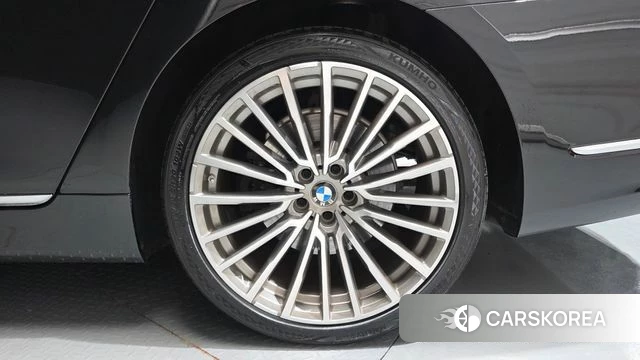 BMW 7 Series (G11) id 4697733 из Кореи 13