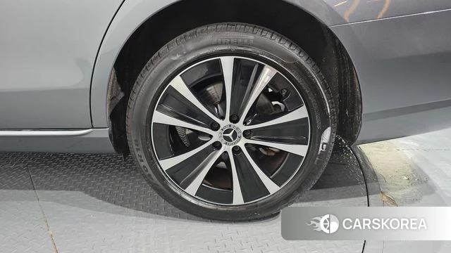 Mercedes-Benz E-Class W213 id 4609478 из Кореи 13