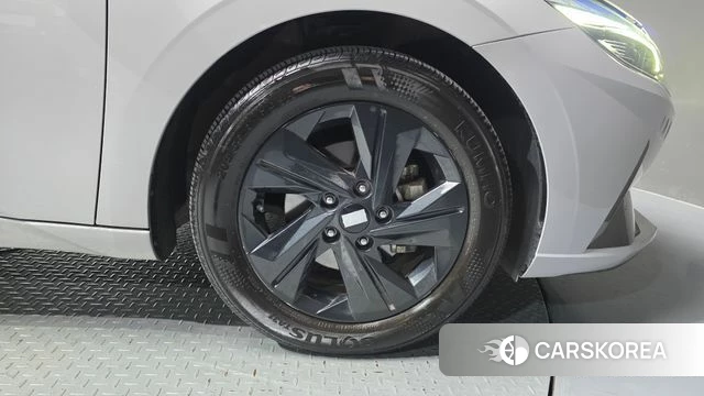 Hyundai Avante (CN7) id 4835110 из Кореи 13