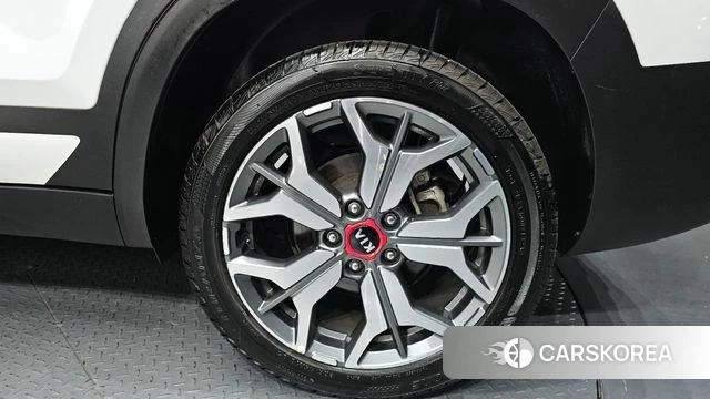 Kia Seltos id 4345193 из Кореи 13