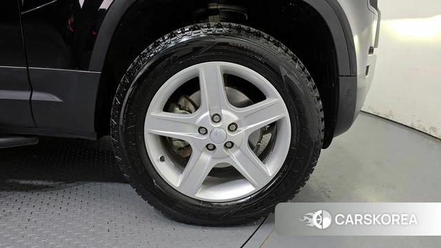Land Rover Defender (L663) id 4283149 из Кореи 13