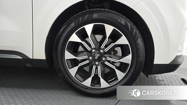 Kia Carnival 4th generation id 4657408 из Кореи 13