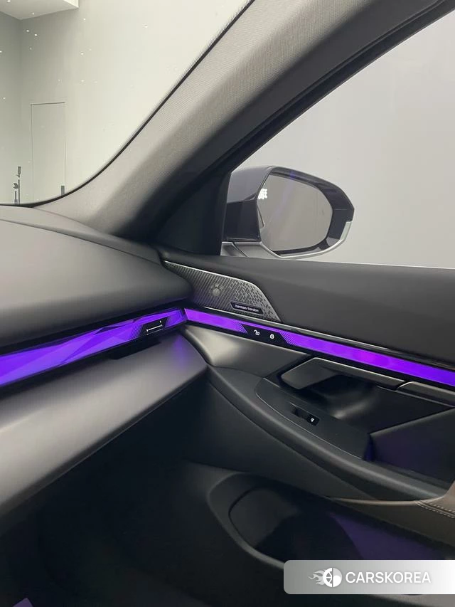 BMW 5 series id 4264453 из Китая 13