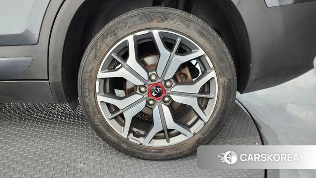 Kia Seltos id 4345149 из Кореи 13