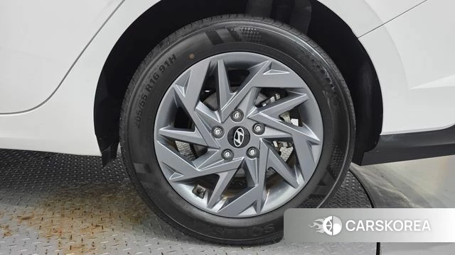 Hyundai The New Avante (CN7) id 4635407 из Кореи 13
