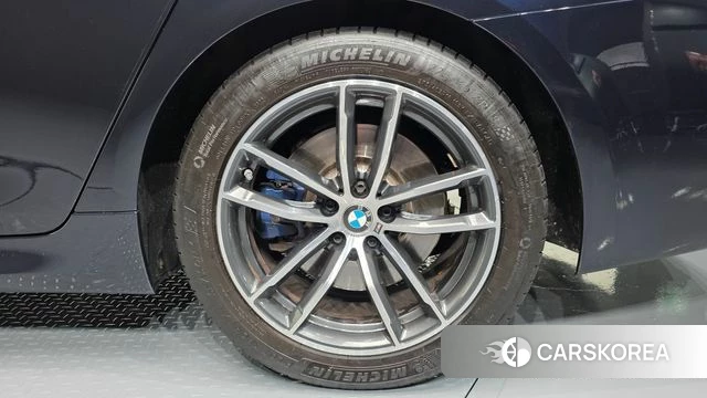 BMW 5 Series (G30) id 4476323 из Кореи 13