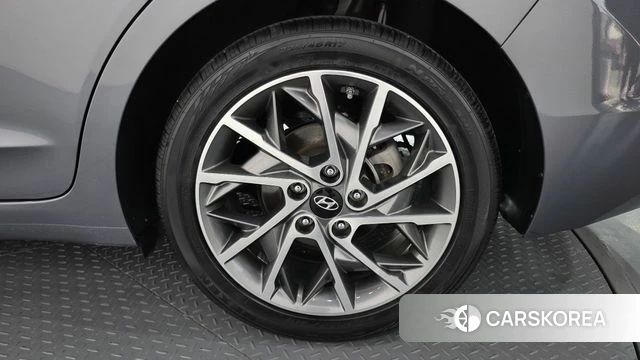 Hyundai The New Avante AD id 4543165 из Кореи 13