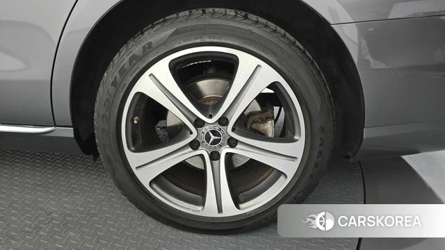 Mercedes-Benz E-Class W213 id 4477388 из Кореи 13