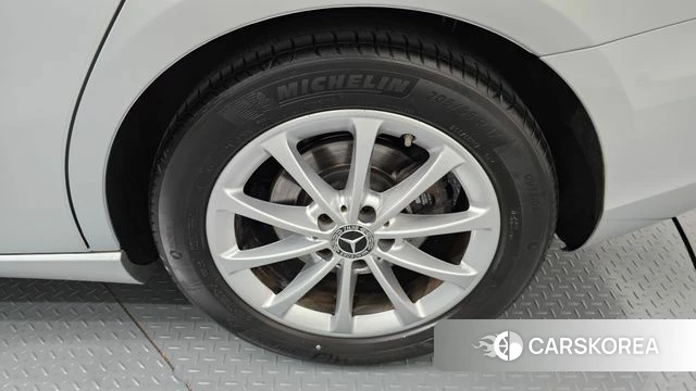 Mercedes-Benz A-Class W177 id 4446455 из Кореи 13