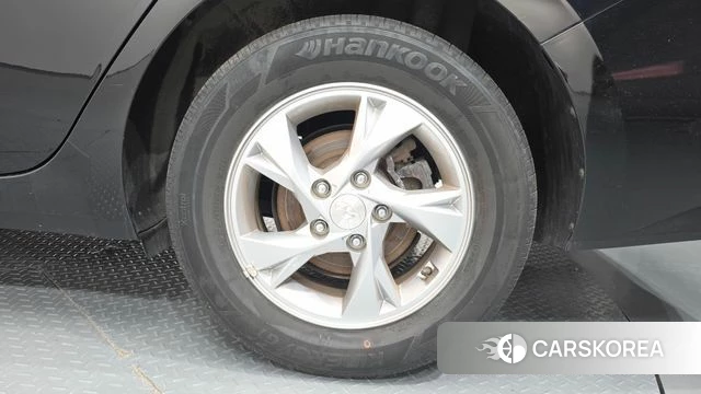 Hyundai Avante (CN7) id 4424059 из Кореи 13