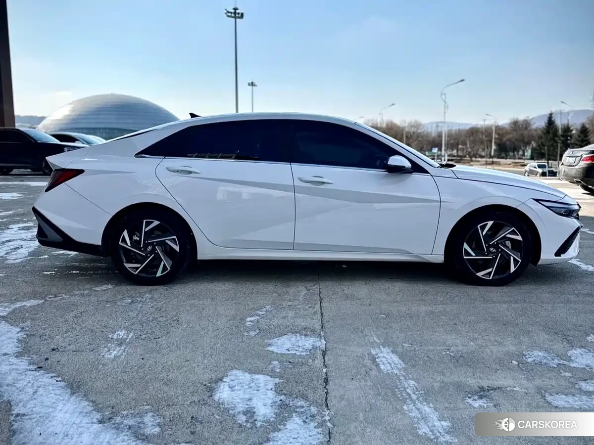 Hyundai Elantra id 4674296 из Китая 14