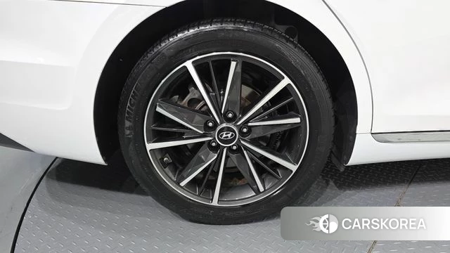 Hyundai The New Grandeur IG id 4458889 из Кореи 13
