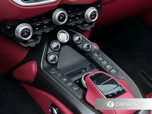 Aston Martin Vantage id 4239843 из Китая 13